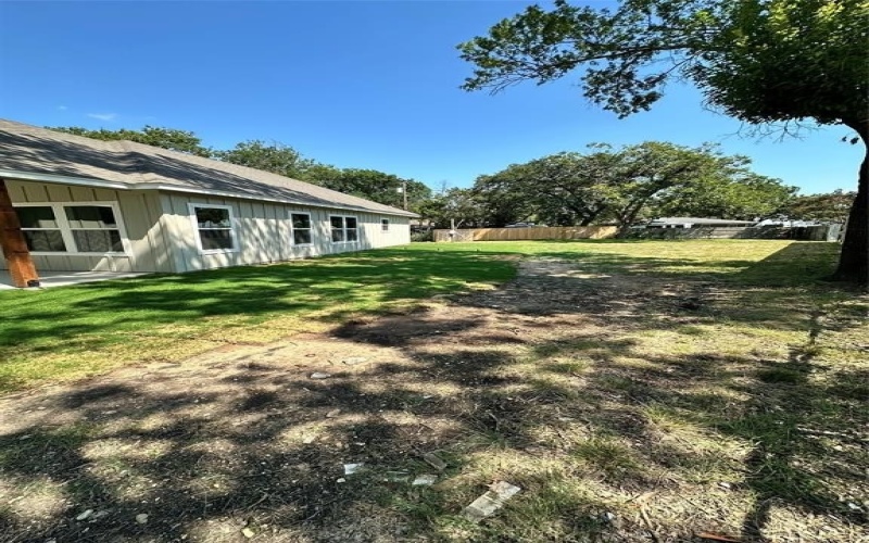 4224 Watt Avenue, Waco, TX 76710, 3 Bedrooms Bedrooms, ,2 BathroomsBathrooms,Residential,For Sale,4224 Watt Avenue,0,21027842