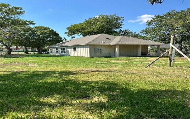 4224 Watt Avenue, Waco, TX 76710, 3 Bedrooms Bedrooms, ,2 BathroomsBathrooms,Residential,For Sale,4224 Watt Avenue,0,21027842