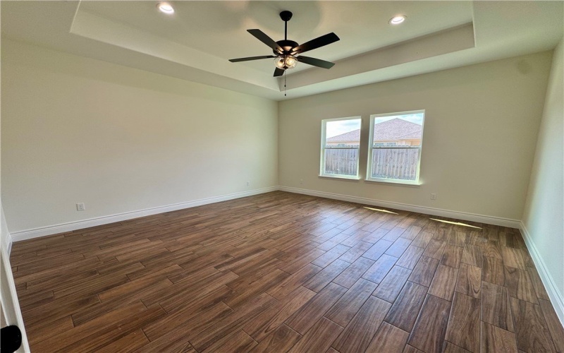 9533 Royal Oak Drive, Corpus Christi, TX 78410, 4 Habitaciones Habitaciones , ,3 BañosBaños,Residential,En Venta,9533 Royal Oak Drive,0,463305
