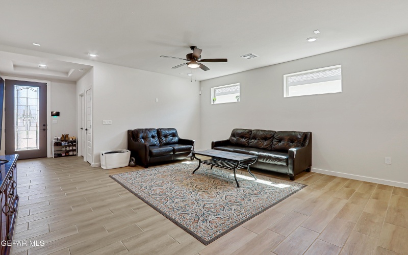 51014 SAND VERBENA Avenue, El Paso, TX 79934, 4 Habitaciones Habitaciones , ,2 BañosBaños,Residential,En Venta,51014 SAND VERBENA Avenue,0,928128