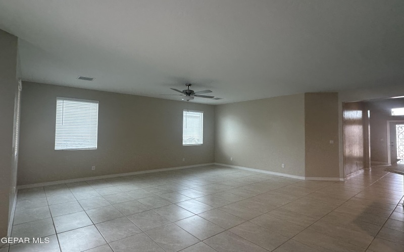 141 Sarah Trail, Sunland Park, NM 88063, 3 Habitaciones Habitaciones , ,2 BañosBaños,Residential,En Venta,141 Sarah Trail,0,928164