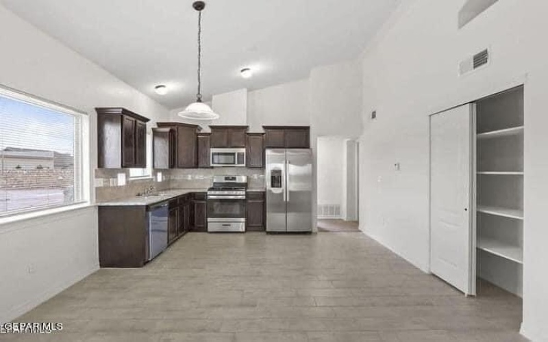 14301 Bill Lazor Parkway, Horizon City, TX 79928, 2 Bedrooms Bedrooms, ,2 BathroomsBathrooms,Residential,For Sale,14301 Bill Lazor Parkway,0,928167