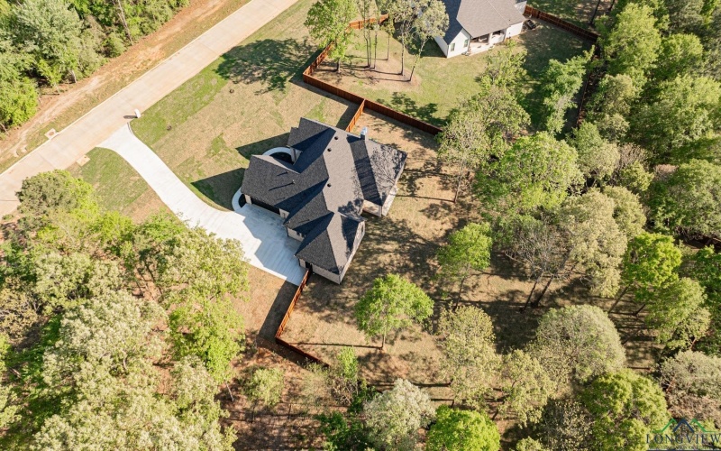 175 Thorn Briar Trail, Longview, TX 75602, 4 Bedrooms Bedrooms, ,3 BathroomsBathrooms,Residential,For Sale,175 Thorn Briar Trail,0,20255552