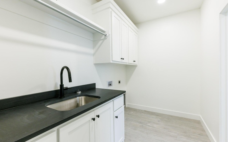 3632 144th Street, Lubbock, TX 79423, 3 Bedrooms Bedrooms, ,2 BathroomsBathrooms,Residential,For Sale,3632 144th Street,0,202558989