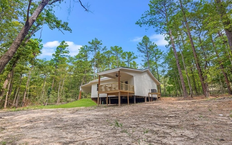 129 Apache Court, Brookeland, TX 75931, 2 Bedrooms Bedrooms, ,2 BathroomsBathrooms,Residential,For Sale,129 Apache Court,0,5105940