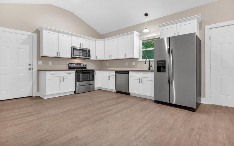129 Apache Court, Brookeland, TX 75931, 2 Bedrooms Bedrooms, ,2 BathroomsBathrooms,Residential,For Sale,129 Apache Court,0,5105940