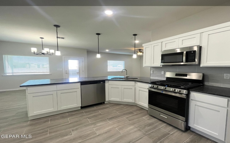 12604 NATALIE BERRY Court, El Paso, TX 79928, 4 Bedrooms Bedrooms, ,2 BathroomsBathrooms,Residential,For Sale,12604 NATALIE BERRY Court,914571
