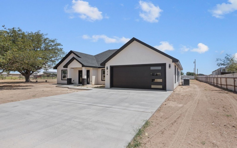 76 Kevin Circle, Odessa, TX 79763, 4 Bedrooms Bedrooms, ,2 BathroomsBathrooms,Residential,For Sale,76 Kevin Circle,0,162310