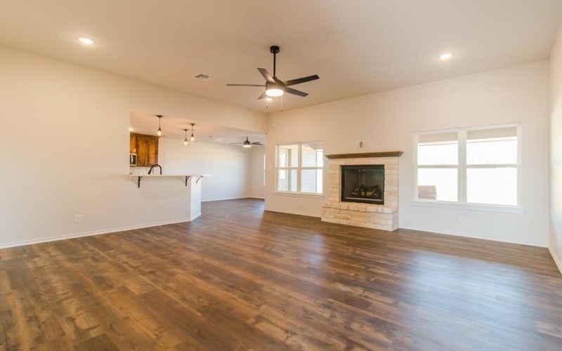 5417 Coral Way, San Angelo, TX 76904, 4 Bedrooms Bedrooms, ,2 BathroomsBathrooms,Residential,For Sale,5417 Coral Way,0,128640