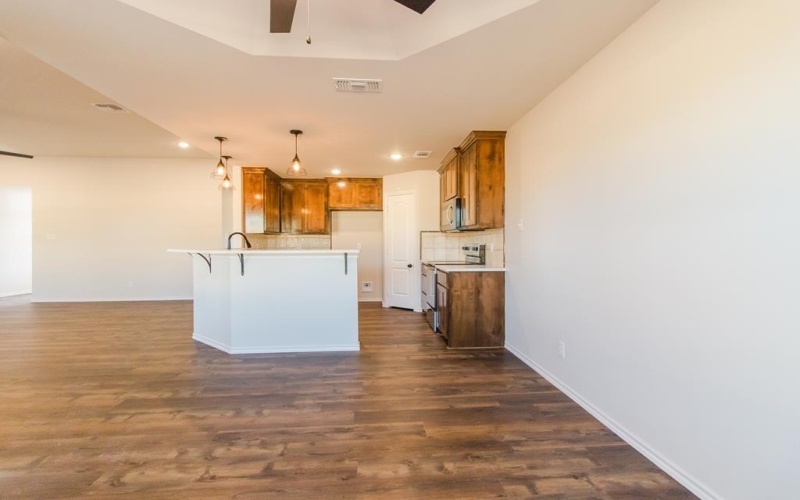 5417 Coral Way, San Angelo, TX 76904, 4 Bedrooms Bedrooms, ,2 BathroomsBathrooms,Residential,For Sale,5417 Coral Way,0,128640