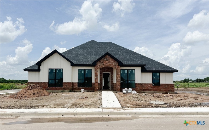 1013 Dillinger Road, Hewitt, TX 76643, 4 Bedrooms Bedrooms, ,2 BathroomsBathrooms,Residential,For Sale,1013 Dillinger Road,0,587714