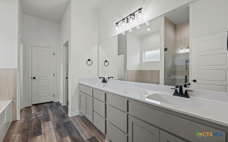 214 Creek Plum Lane, Temple, TX 76502, 4 Bedrooms Bedrooms, ,2 BathroomsBathrooms,Residential,For Sale,214 Creek Plum Lane,0,589386