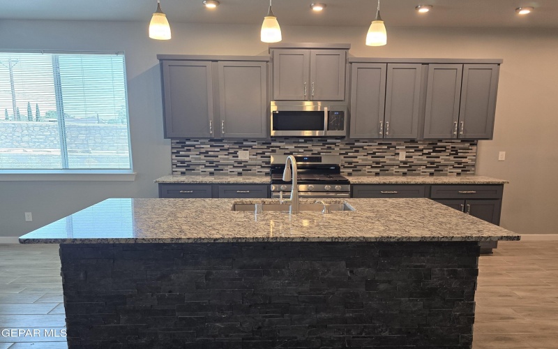 648 Danube Drive, Horizon City, TX 79928, 3 Habitaciones Habitaciones , ,2 BañosBaños,Residential,En Venta,648 Danube Drive,0,928185