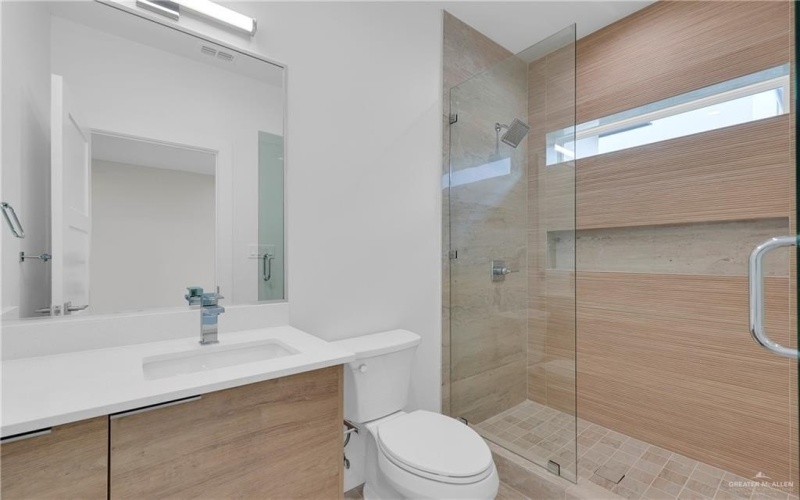 4817 Sweetwater Avenue, McAllen, TX 78503, 4 Bedrooms Bedrooms, ,3 BathroomsBathrooms,Residential,For Sale,4817 Sweetwater Avenue,0,478187