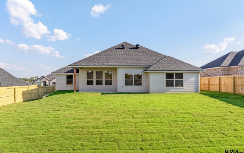 368 Mary Circle, Bullard, TX 75757, 3 Bedrooms Bedrooms, ,2 BathroomsBathrooms,Residential,For Sale,368 Mary Circle,0,25012158