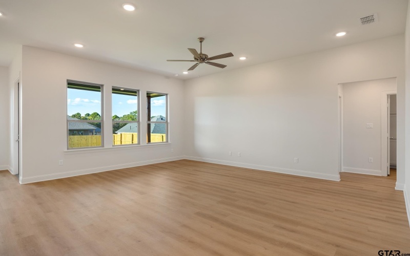 368 Mary Circle, Bullard, TX 75757, 3 Bedrooms Bedrooms, ,2 BathroomsBathrooms,Residential,For Sale,368 Mary Circle,0,25012158