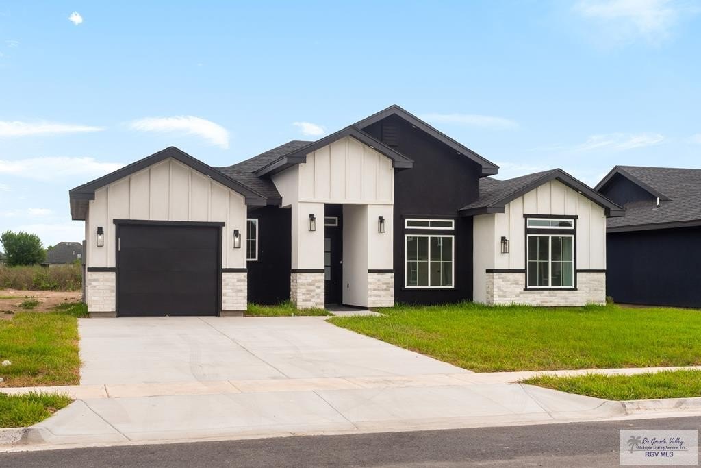 107 MARIGOLD DR, LOS FRESNOS, TX 78566, 3 Habitaciones Habitaciones , ,2 BañosBaños,Residential,En Venta,107 MARIGOLD DR,0,29767148