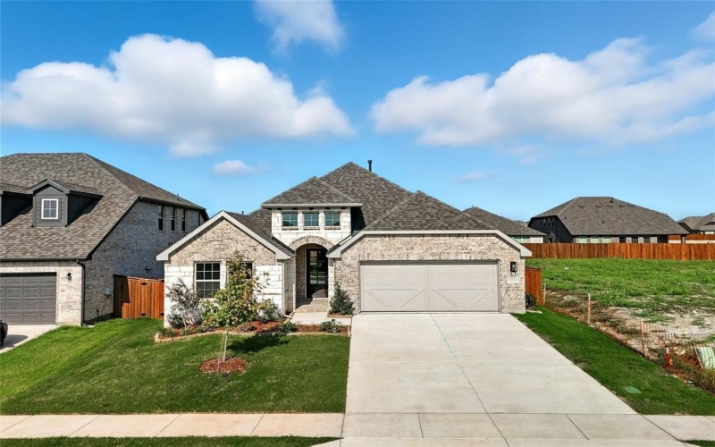 1211 Rothland Lane, Red Oak, TX 75154, 5 Bedrooms Bedrooms, ,3 BathroomsBathrooms,Residential,For Sale,1211 Rothland Lane,0,20877368