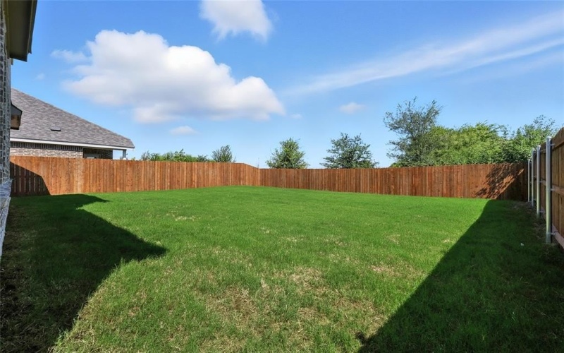 821 Alderwood Drive, Red Oak, TX 75154, 3 Bedrooms Bedrooms, ,2 BathroomsBathrooms,Residential,For Sale,821 Alderwood Drive,0,20877402