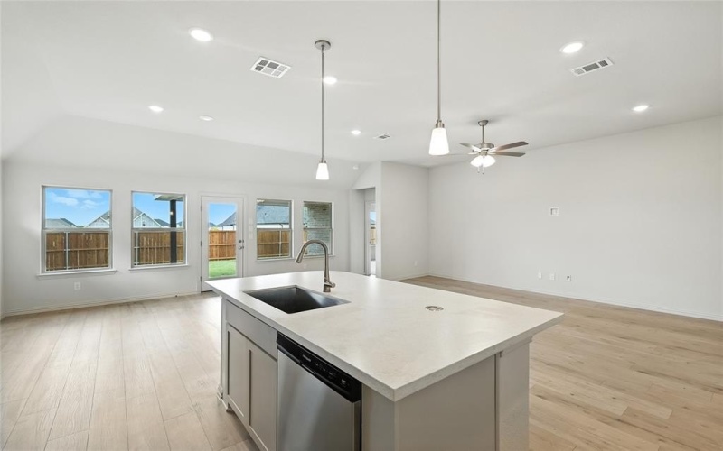 913 Schuberts Road, Justin, TX 76247, 4 Bedrooms Bedrooms, ,3 BathroomsBathrooms,Residential,For Sale,913 Schuberts Road,0,20877475