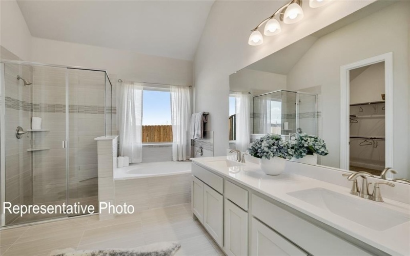 565 Pebble Drive, Waxahachie, TX 75167, 4 Habitaciones Habitaciones , ,3 BañosBaños,Residential,En Venta,565 Pebble Drive,0,20972906
