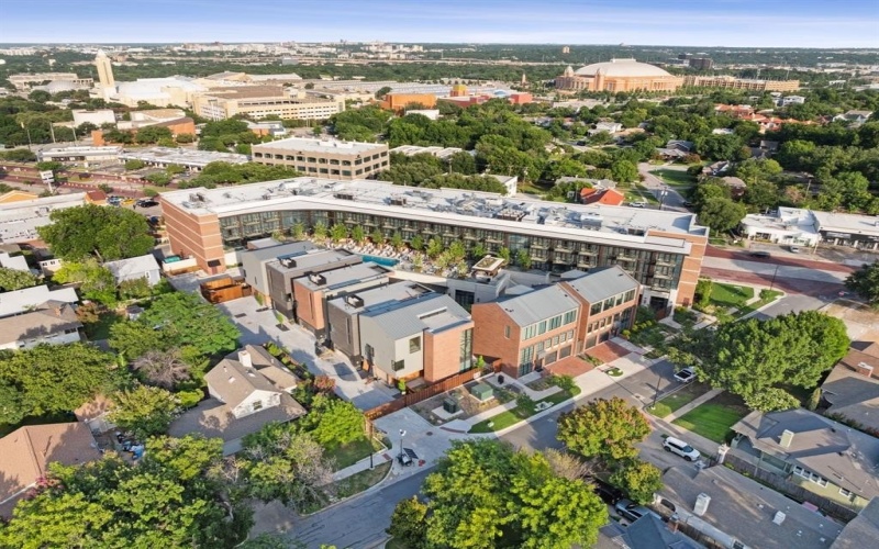 1217 Dorothy Lane #4, Fort Worth, TX 76107, 3 Bedrooms Bedrooms, ,2 BathroomsBathrooms,Residential,For Sale,1217 Dorothy Lane,0,21014509