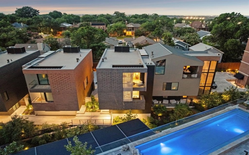 1217 Dorothy Lane #4, Fort Worth, TX 76107, 3 Bedrooms Bedrooms, ,2 BathroomsBathrooms,Residential,For Sale,1217 Dorothy Lane,0,21014509
