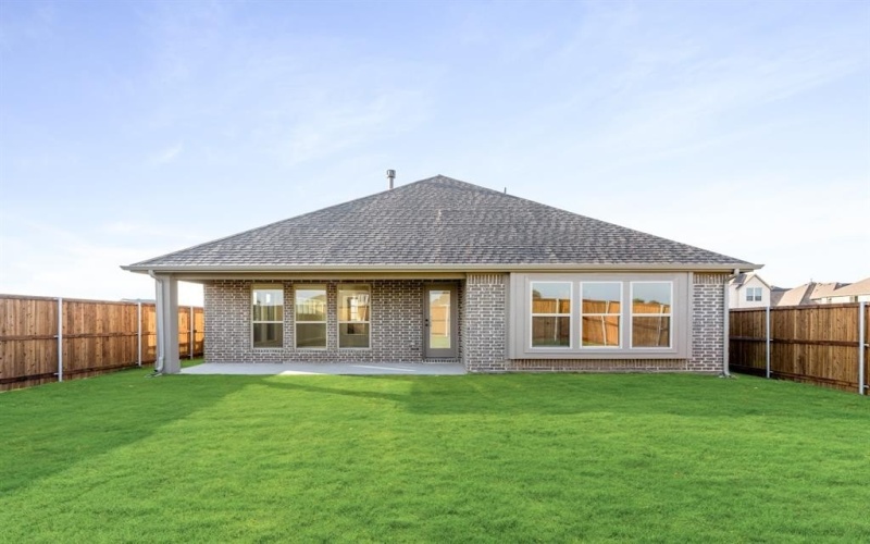 2120 Saint Annes Boulevard, Royse City, TX 75189, 3 Bedrooms Bedrooms, ,2 BathroomsBathrooms,Residential,For Sale,2120 Saint Annes Boulevard,0,21022201