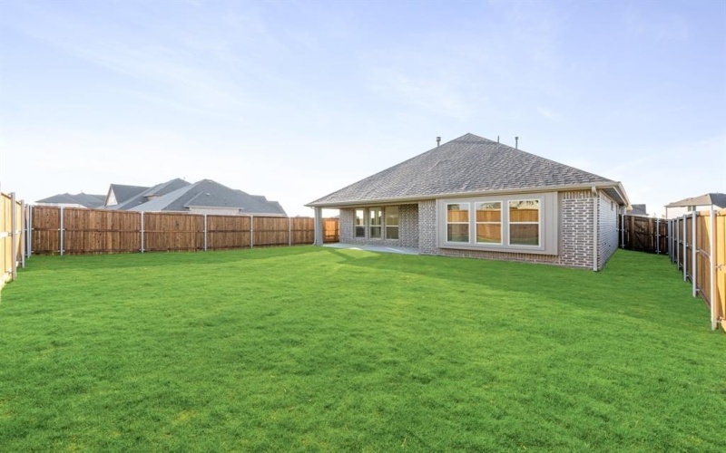 2120 Saint Annes Boulevard, Royse City, TX 75189, 3 Bedrooms Bedrooms, ,2 BathroomsBathrooms,Residential,For Sale,2120 Saint Annes Boulevard,0,21022201