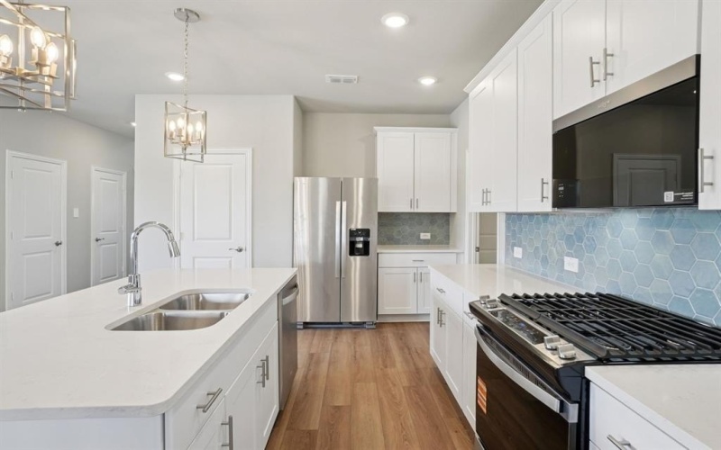 602 Blanton Street, McKinney, TX 75069, 4 Habitaciones Habitaciones , ,2 BañosBaños,Residential,En Venta,602 Blanton Street,0,21026279