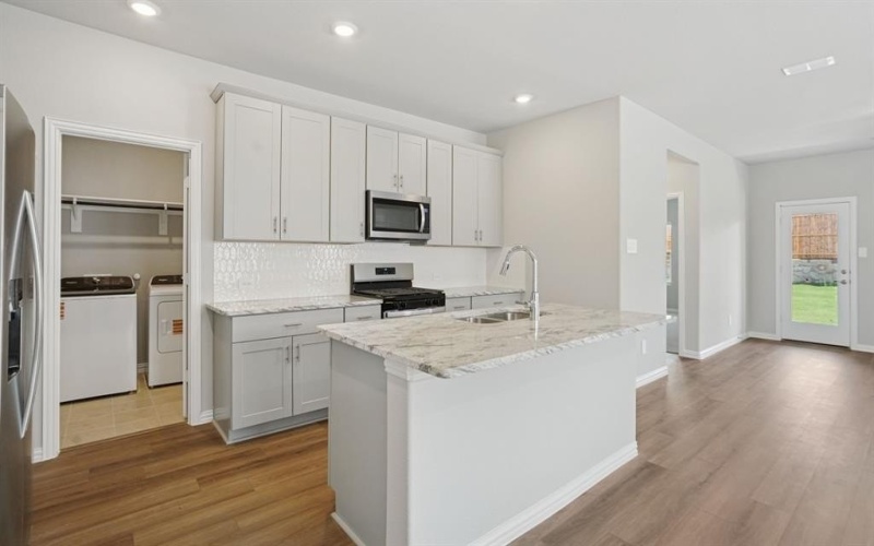 601 Blanton Street, McKinney, TX 75069, 4 Habitaciones Habitaciones , ,2 BañosBaños,Residential,En Venta,601 Blanton Street,0,21026281