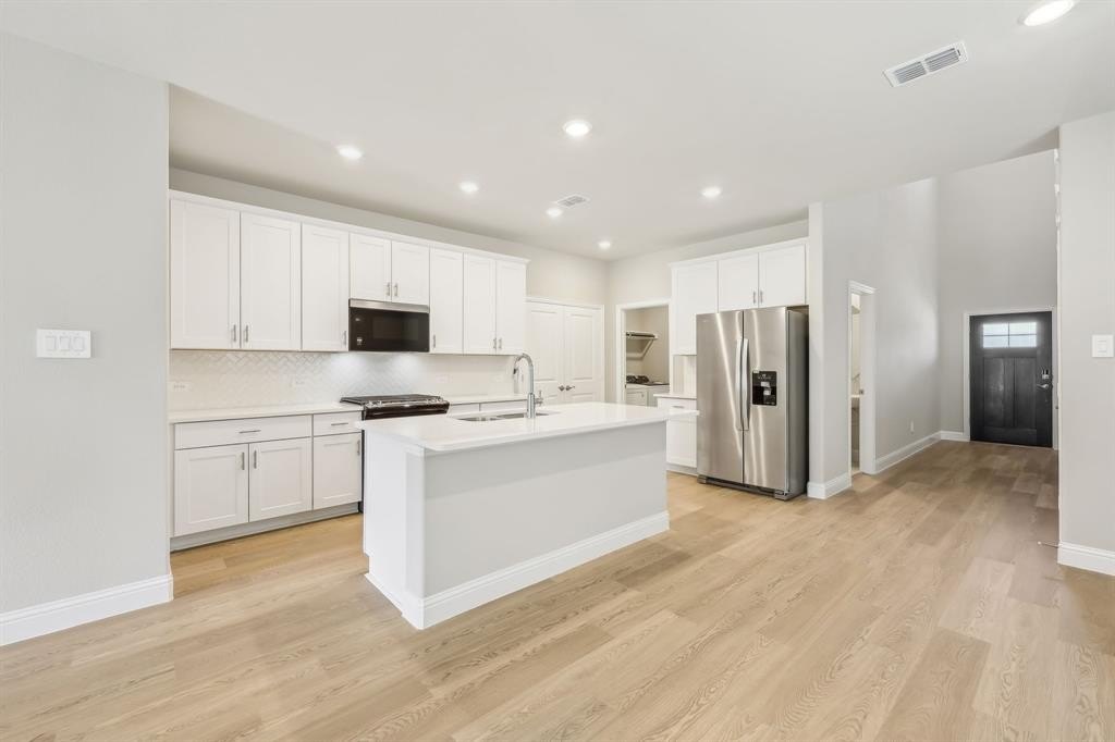 600 Blanton Street, McKinney, TX 75069, 4 Bedrooms Bedrooms, ,2 BathroomsBathrooms,Residential,For Sale,600 Blanton Street,0,21026283