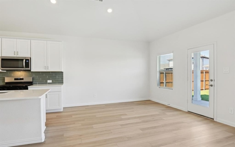 4114 Waco Drive, Farmersville, TX 75442, 4 Habitaciones Habitaciones , ,2 BañosBaños,Residential,En Venta,4114 Waco Drive,0,21026290