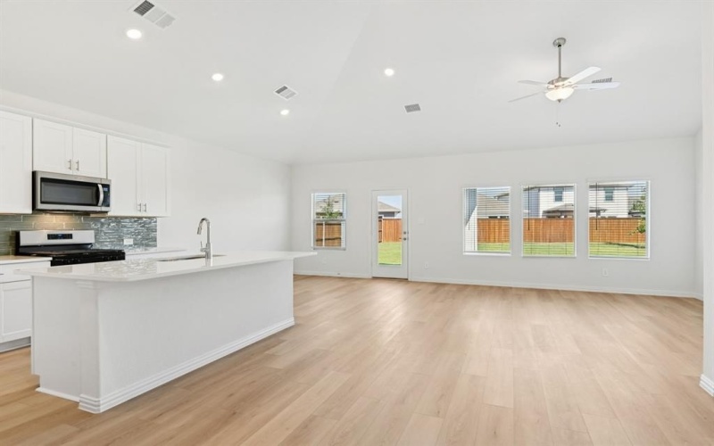 4114 Waco Drive, Farmersville, TX 75442, 4 Habitaciones Habitaciones , ,2 BañosBaños,Residential,En Venta,4114 Waco Drive,0,21026290