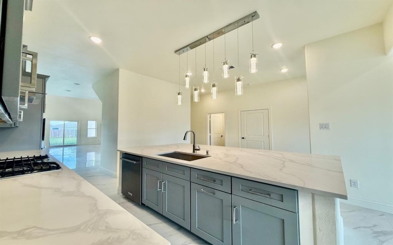 4908 Farrier Court, Grand Prairie, TX 75052, 4 Habitaciones Habitaciones , ,3 BañosBaños,Residential,En Venta,4908 Farrier Court,0,21028163