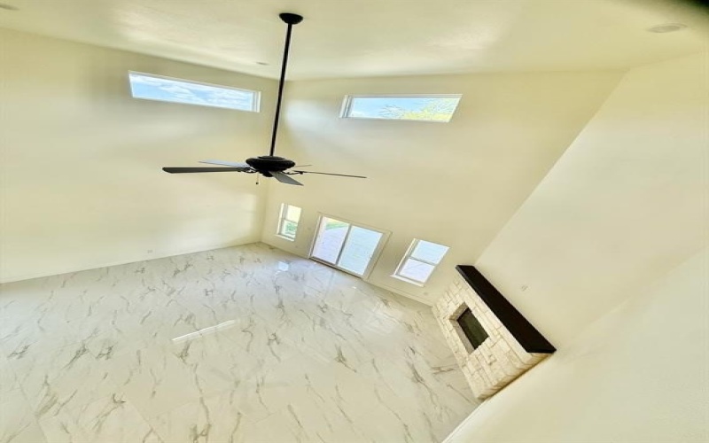 4908 Farrier Court, Grand Prairie, TX 75052, 4 Habitaciones Habitaciones , ,3 BañosBaños,Residential,En Venta,4908 Farrier Court,0,21028163