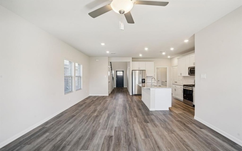 3708 Ray Roberts Drive, Farmersville, TX 75442, 4 Bedrooms Bedrooms, ,3 BathroomsBathrooms,Residential,For Sale,3708 Ray Roberts Drive,0,21028177