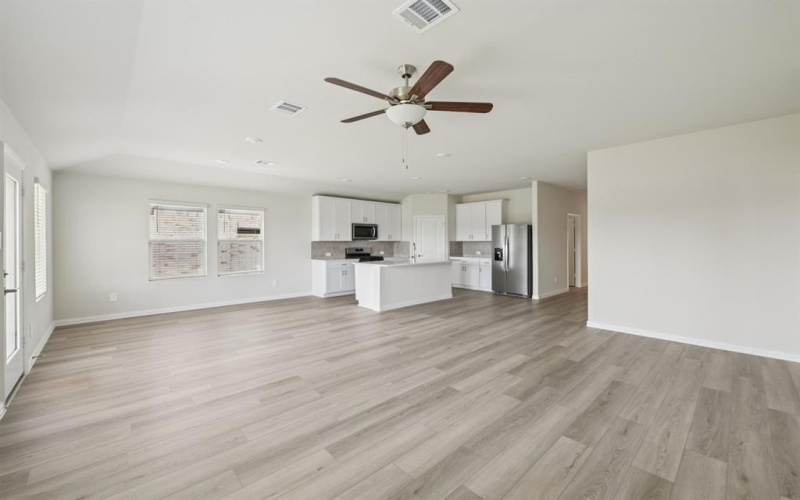 2221 Horseshoe Lane, Seagoville, TX 75159, 4 Habitaciones Habitaciones , ,3 BañosBaños,Residential,En Venta,2221 Horseshoe Lane,0,21028179