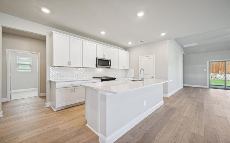 2217 Horseshoe Lane, Seagoville, TX 75159, 4 Bedrooms Bedrooms, ,3 BathroomsBathrooms,Residential,For Sale,2217 Horseshoe Lane,0,21028181