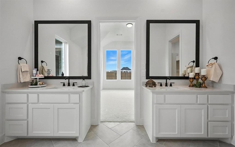2812 La Paloma, Sherman, TX 75092, 4 Bedrooms Bedrooms, ,3 BathroomsBathrooms,Residential,For Sale,2812 La Paloma,0,21028245
