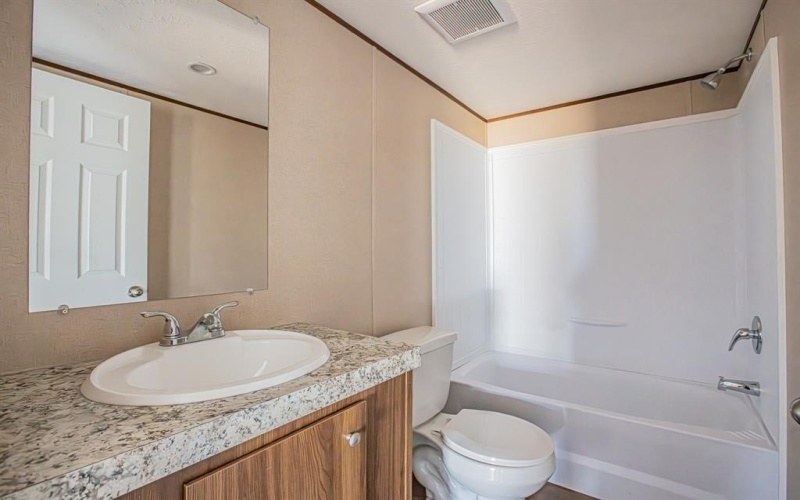 215 Overland Trail, Bridgeport, TX 76426, 4 Bedrooms Bedrooms, ,2 BathroomsBathrooms,Residential,For Sale,215 Overland Trail,0,21028308
