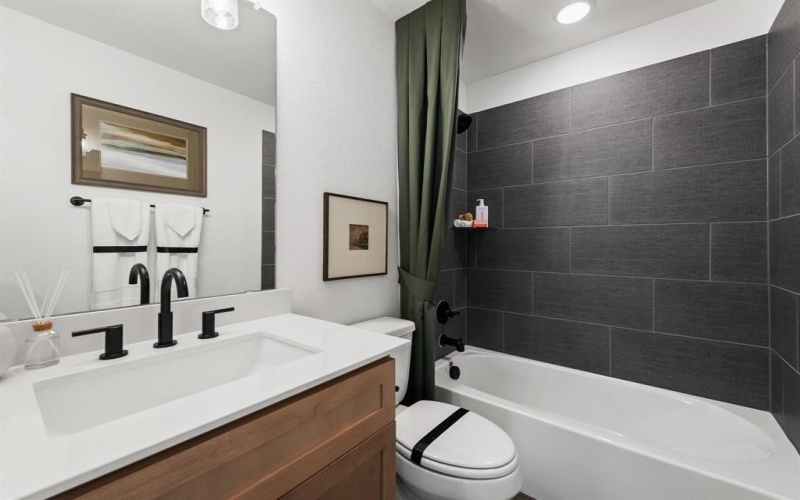 8756 Treeline, Justin, TX 76247, 3 Habitaciones Habitaciones , ,2 BañosBaños,Residential,En Venta,8756 Treeline,0,21028315