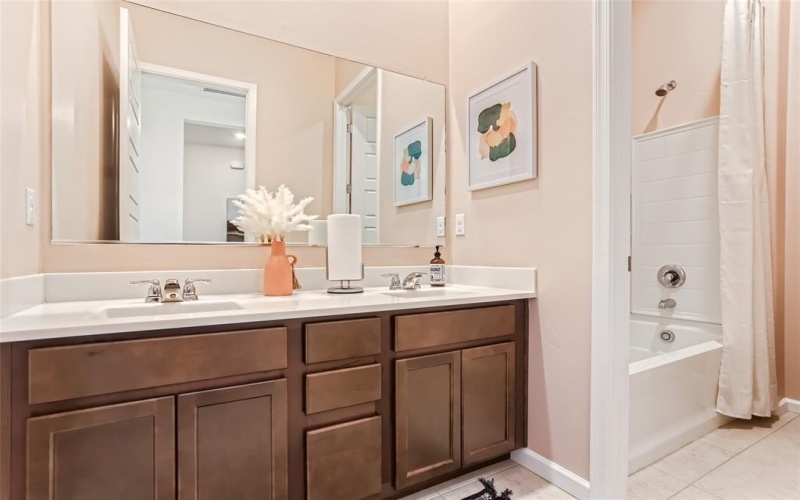 12181 Steeplechase Drive, Providence Village, TX 76227, 3 Bedrooms Bedrooms, ,2 BathroomsBathrooms,Residential,For Sale,12181 Steeplechase Drive,0,21028415