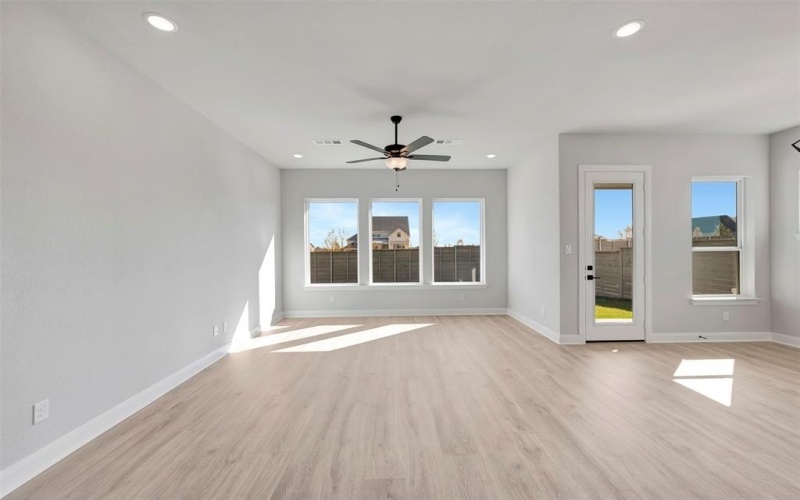 8912 Chestnut Lane, Justin, TX 76247, 3 Habitaciones Habitaciones , ,2 BañosBaños,Residential,En Venta,8912 Chestnut Lane,0,21028416