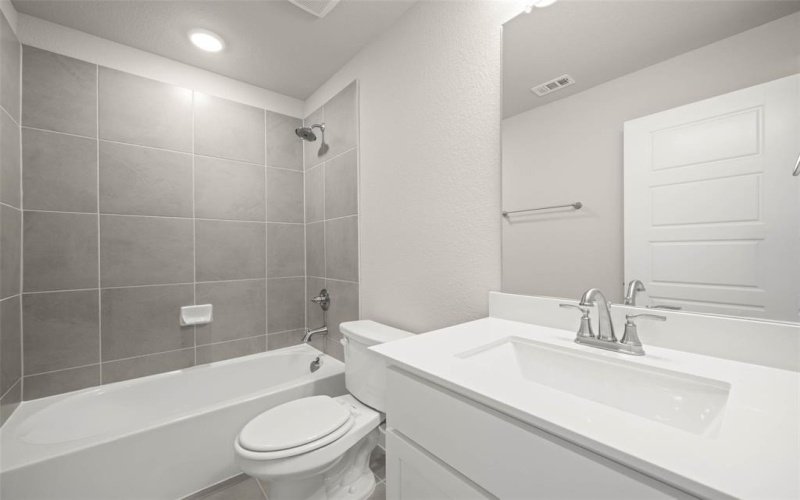6924 Deadwood Trail, Crowley, TX 76036, 5 Habitaciones Habitaciones , ,5 BañosBaños,Residential,En Venta,6924 Deadwood Trail,0,21028419
