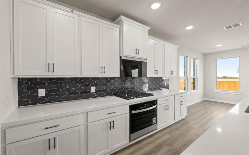 6924 Deadwood Trail, Crowley, TX 76036, 5 Habitaciones Habitaciones , ,5 BañosBaños,Residential,En Venta,6924 Deadwood Trail,0,21028419