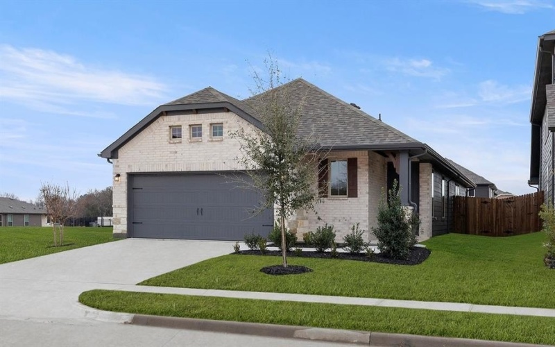 1733 Edgeway, Aubrey, TX 76227, 3 Bedrooms Bedrooms, ,2 BathroomsBathrooms,Residential,For Sale,1733 Edgeway,0,21028426