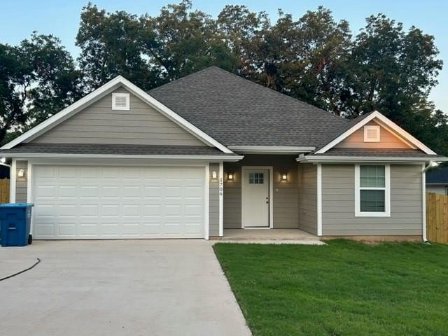 1706 Woodlawn Boulevard, Denison, TX 75020, 4 Bedrooms Bedrooms, ,3 BathroomsBathrooms,Residential,For Sale,1706 Woodlawn Boulevard,0,21028454