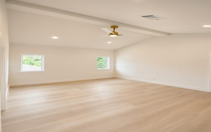 2510 Lowery Street, Dallas, TX 75215, 3 Habitaciones Habitaciones , ,2 BañosBaños,Residential,En Venta,2510 Lowery Street,0,21028476
