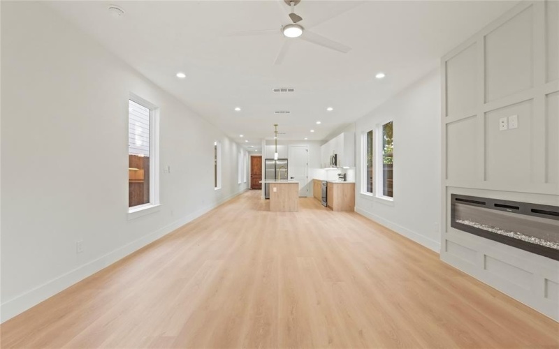2510 Lowery Street, Dallas, TX 75215, 3 Habitaciones Habitaciones , ,2 BañosBaños,Residential,En Venta,2510 Lowery Street,0,21028476